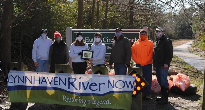 Lrn And P And C Cleanup Hutton Launch Group With Volunteer Of The Year Award 22021 Cropped