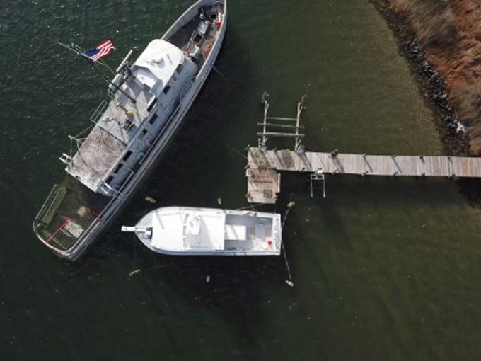 Boat And Pier Image 2