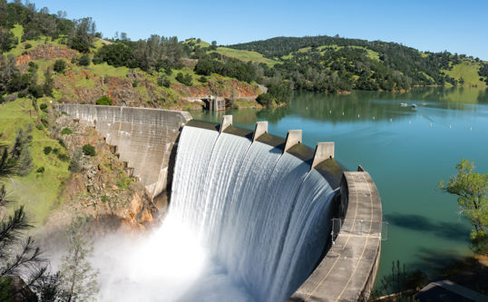 Dams Gary Saxe Shutterstock