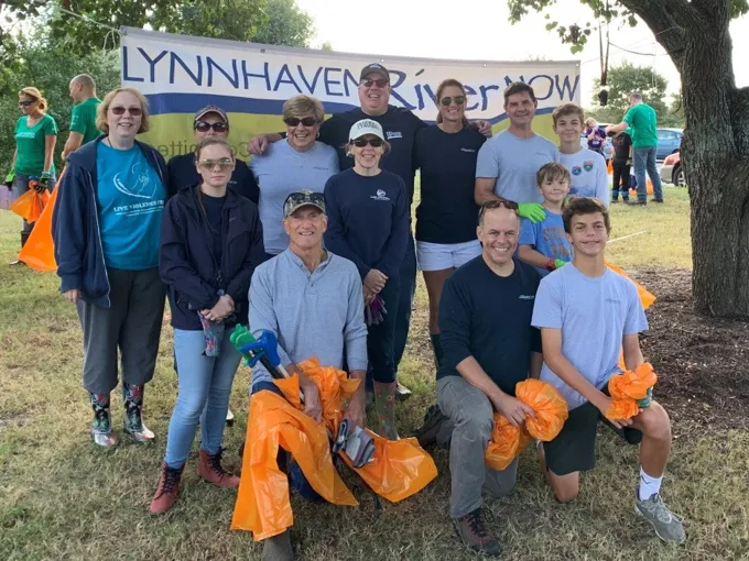 Mount Trashmore Lake Windsor Cleanup Team